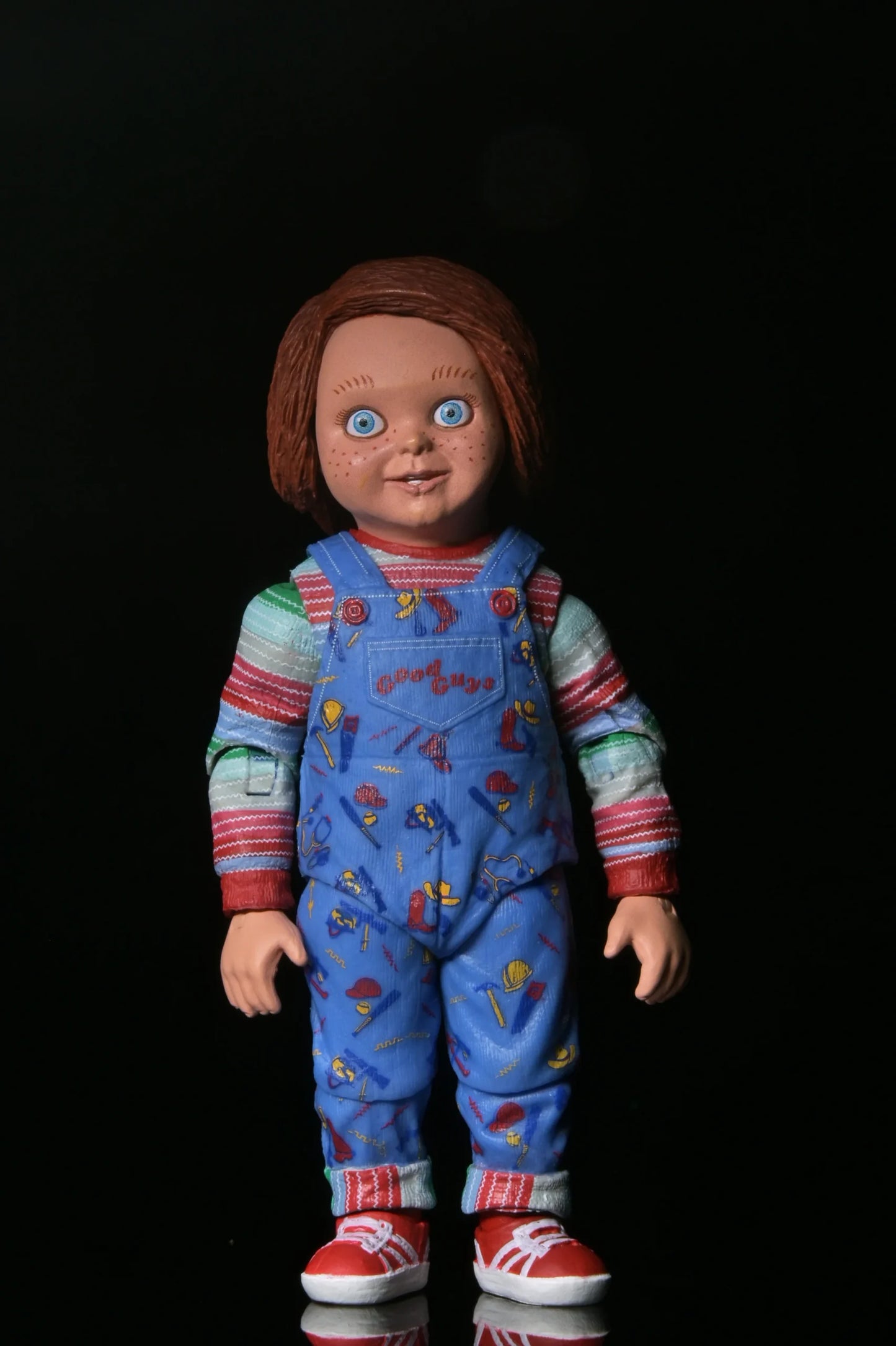 Regular Chucky with wide eyes action figure