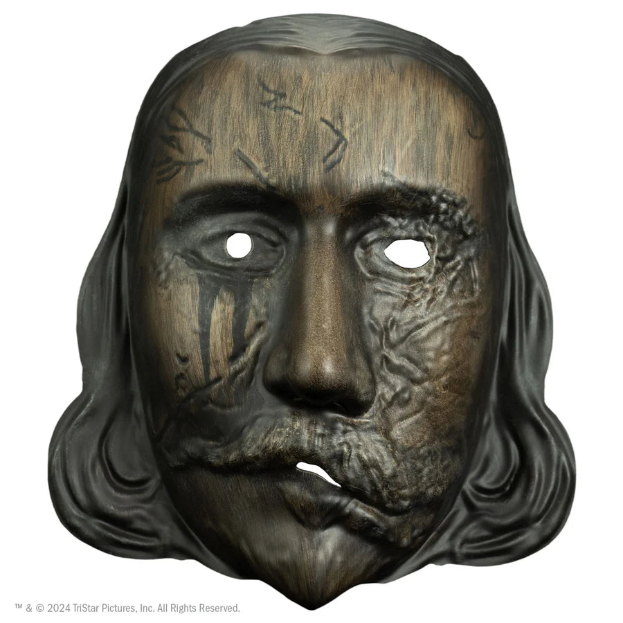 Thanksgiving John Carver mask from Eli Roth's slasher. Burnt injection mask by Trick or Treat Studios