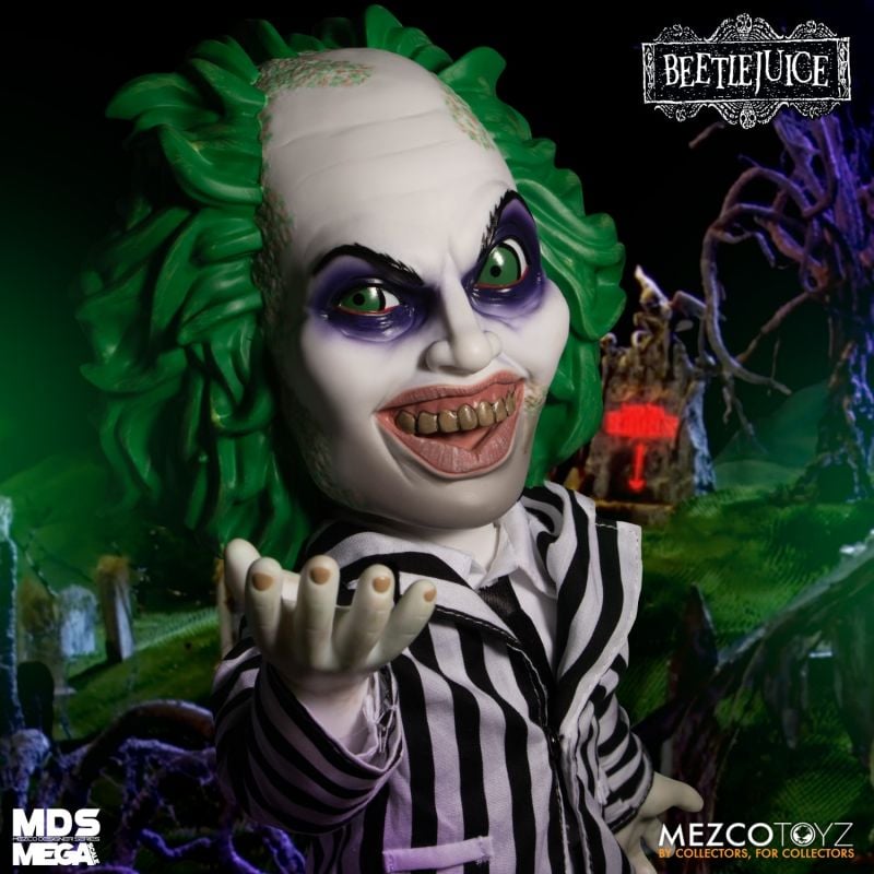 MEZCO MDS Mega Scale Talking Beetlejuice