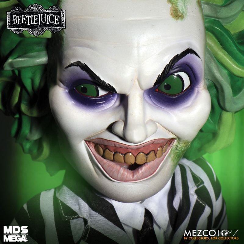 MEZCO MDS Mega Scale Talking Beetlejuice