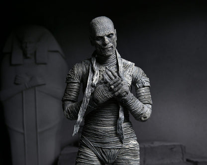NECA - Universal Monsters Mummy Ultimate 7" Figure (Black and White)